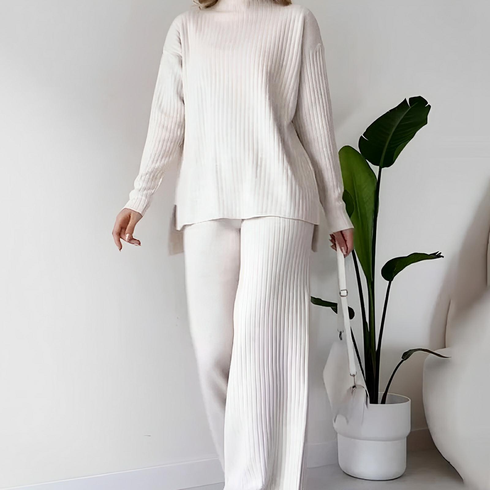 Split-Hem Knit Turtleneck Set – Modern Comfort Meets Effortless Style